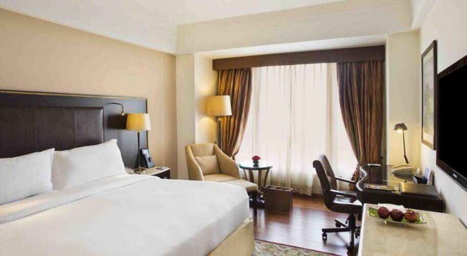 Eros Hotel