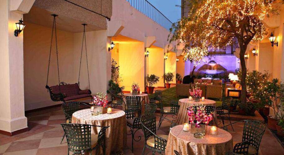 Eros Hotel