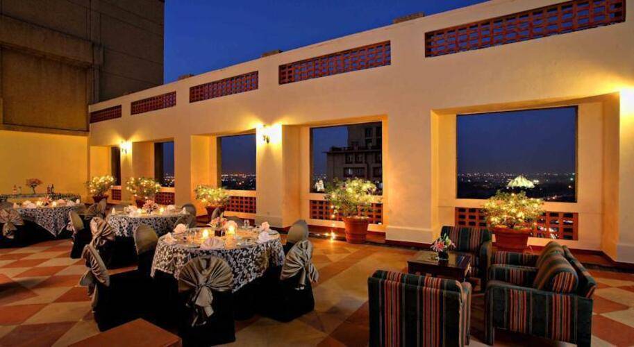 Eros Hotel