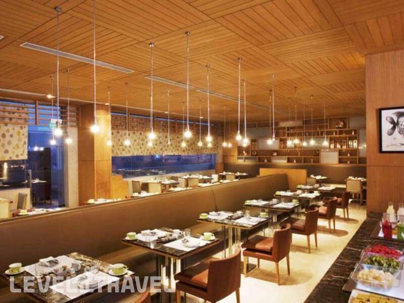 Фотография Holiday Inn New Delhi Mayur Vihar Noida (Ex. Doubletree By Hilton Hotel New Delhi Noida Mayur) Фотография Holiday Inn New Delhi Mayur Vihar Noida (Ex. Doubletree By Hilton Hotel New Delhi Noida Mayur)