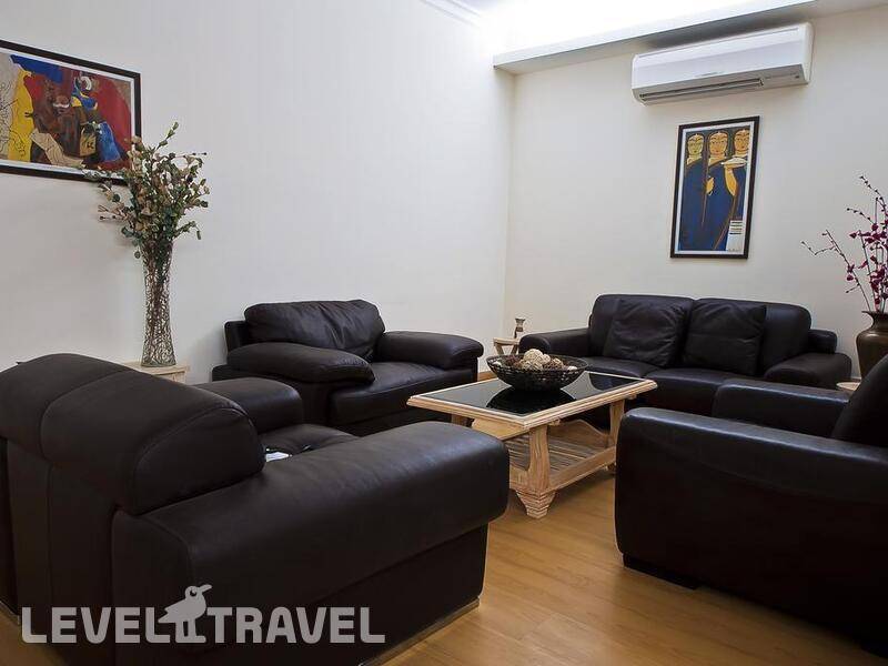 Фотография Colonels Retreat At The Airport Hotel Фотография Colonels Retreat At The Airport Hotel