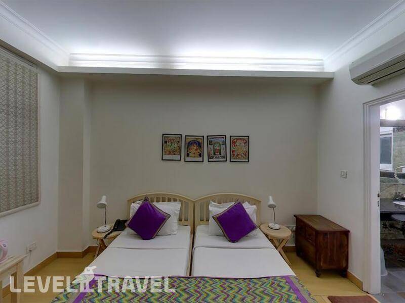 Фотография Colonels Retreat At The Airport Hotel Фотография Colonels Retreat At The Airport Hotel