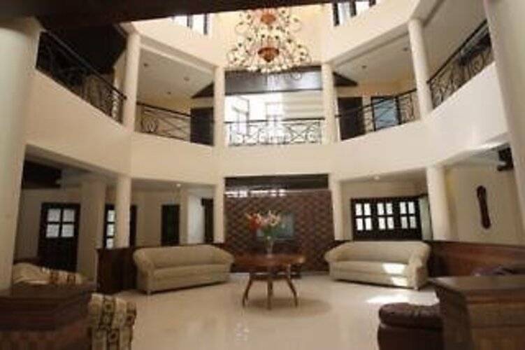 Clark Greens Hotel
