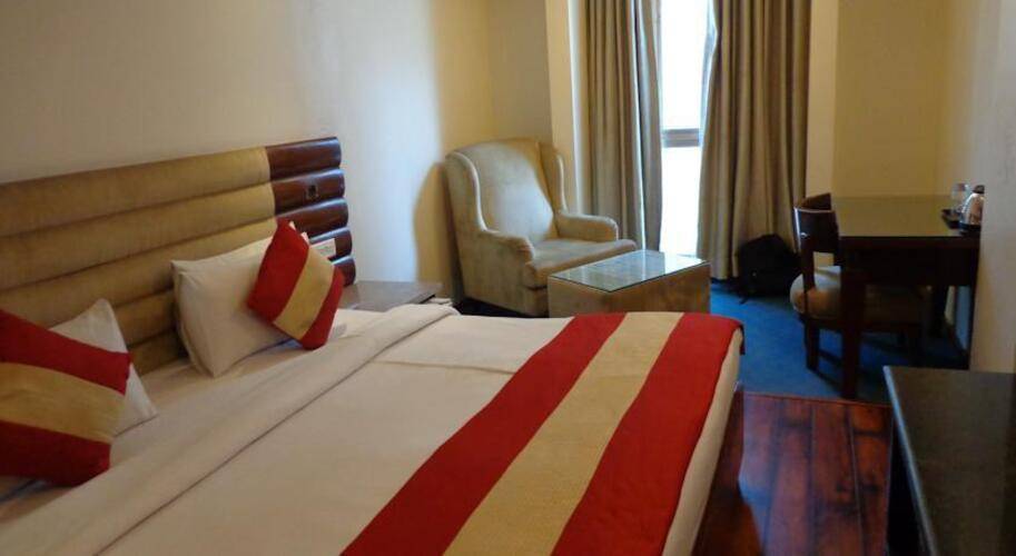 Aura Hotel