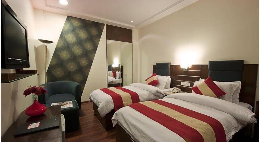 Aura Hotel