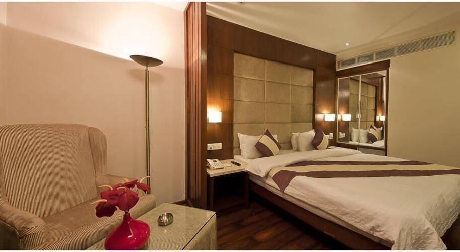 Aura Hotel