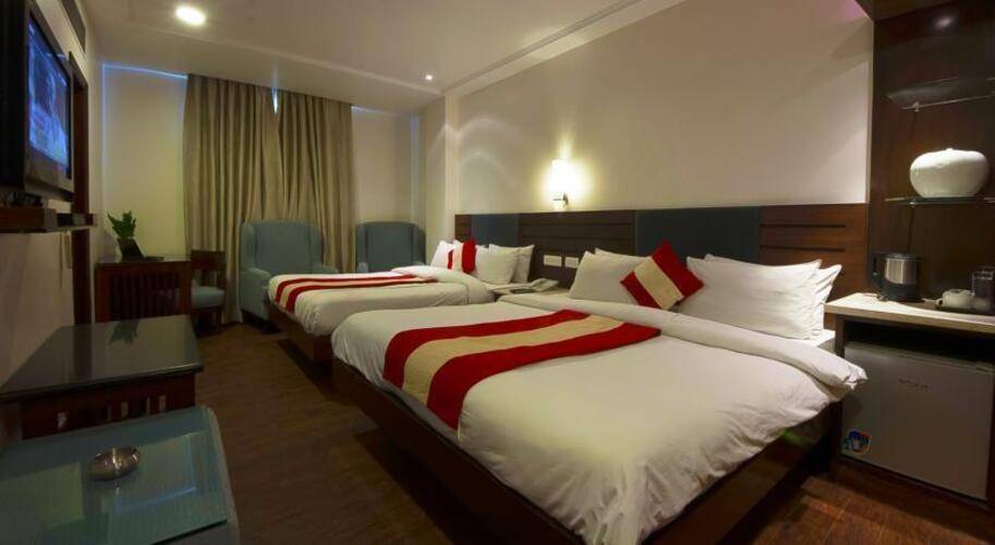 Aura Hotel