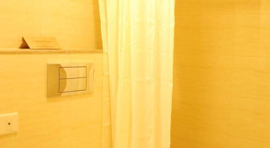 Classic Diplomat Hotel