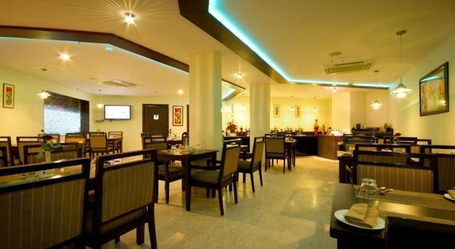 Classic Diplomat Hotel