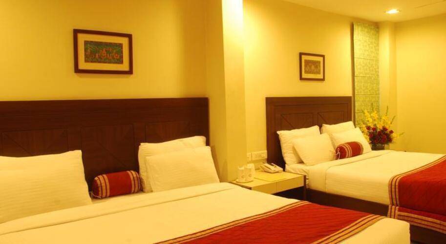 Classic Diplomat Hotel