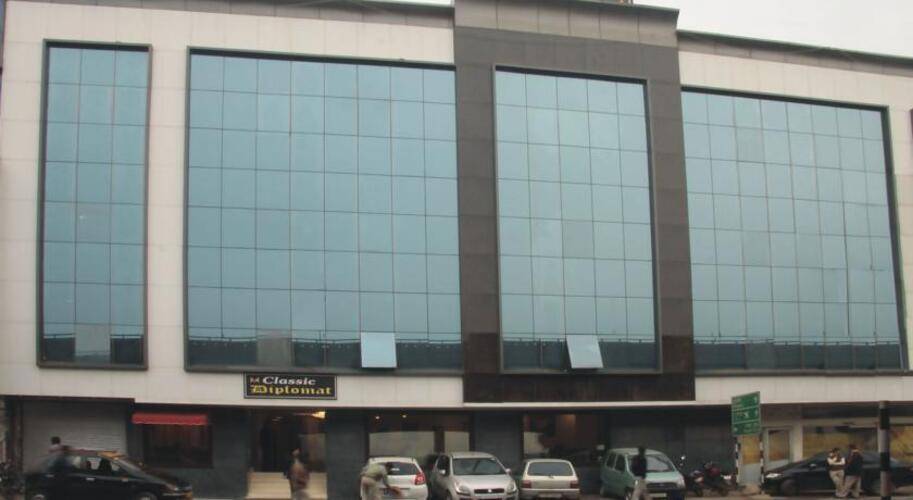 Classic Diplomat Hotel