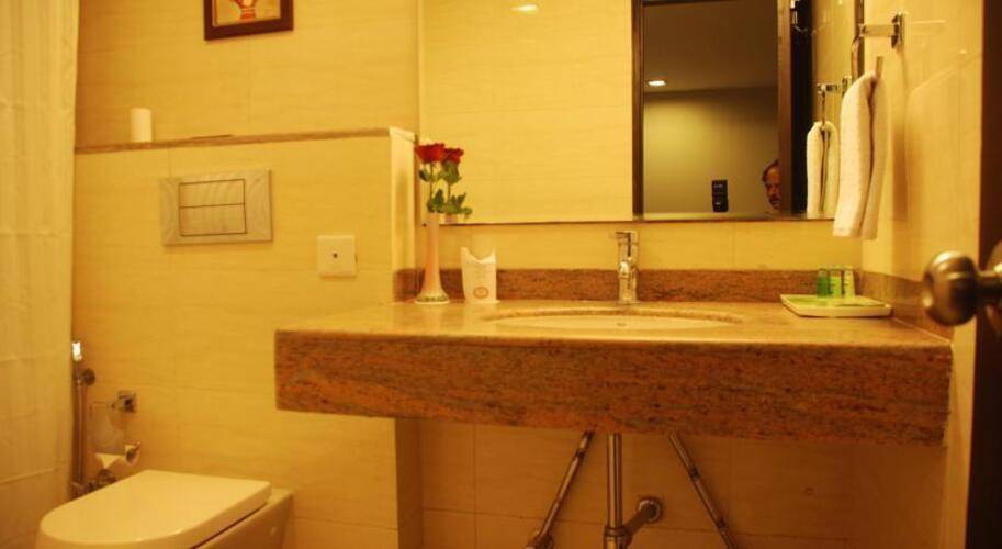 Classic Diplomat Hotel