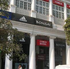 $item['hotel']['name']