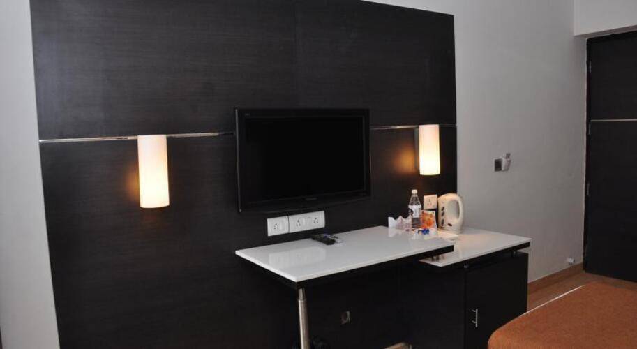 Corus Hotel