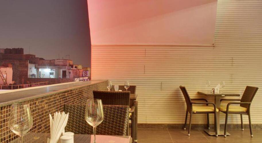 Grand Godwin Hotel