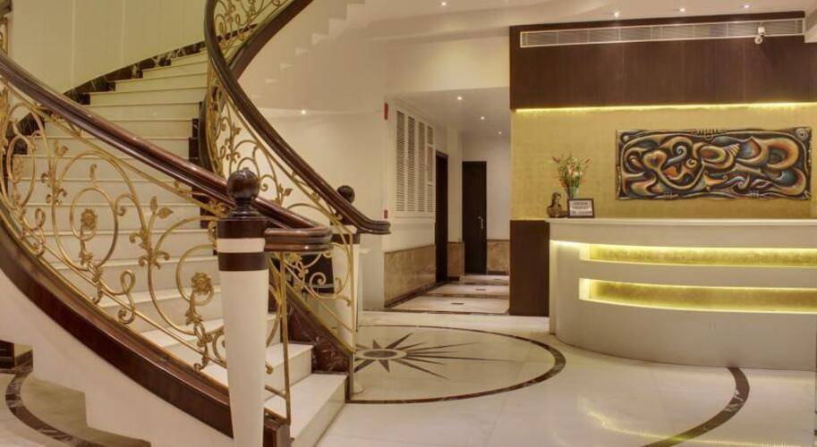 Grand Godwin Hotel