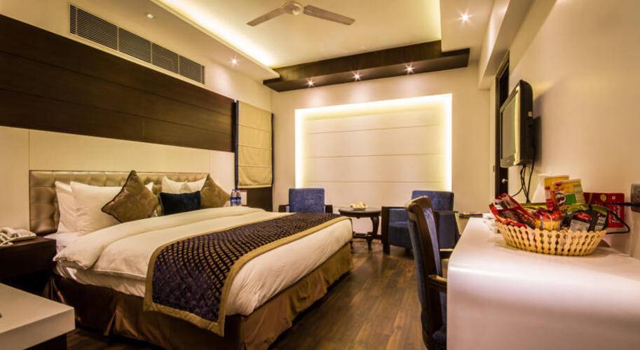 Grand Godwin Hotel