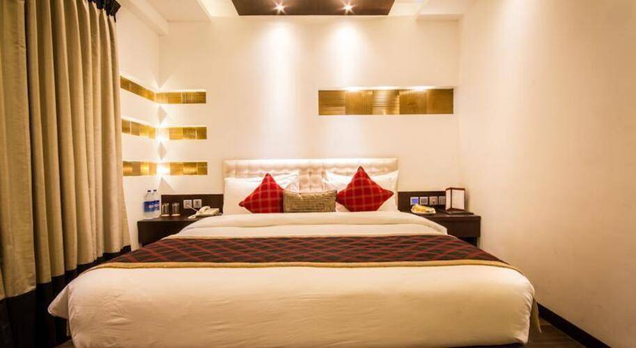 Grand Godwin Hotel