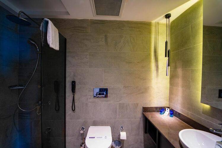 Noxinn Deluxe Hotel