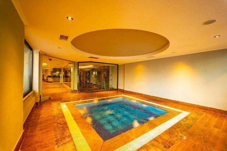 Noxinn Deluxe Hotel