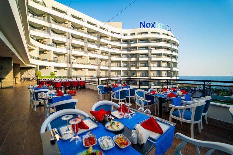 Noxinn Deluxe Hotel