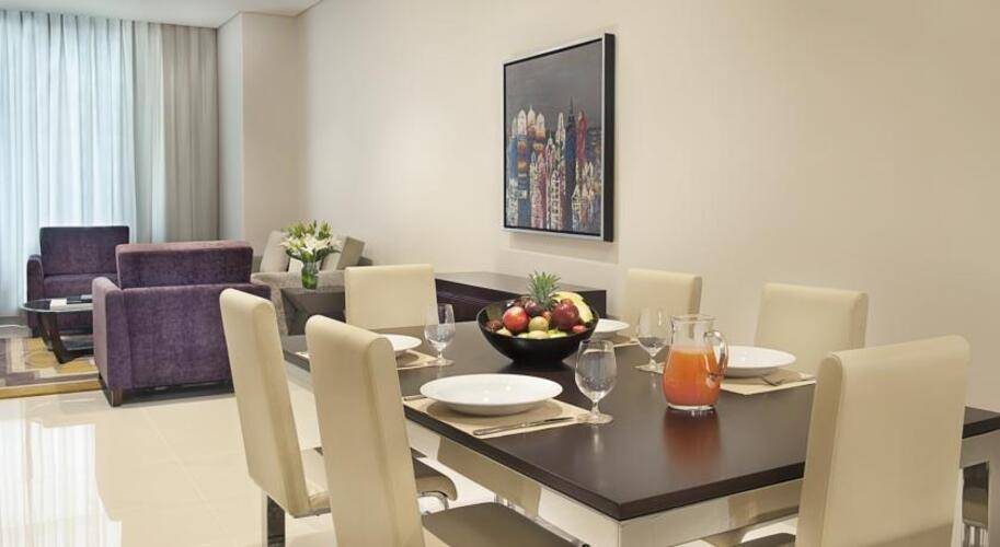 Damac Maison Cour Jardin