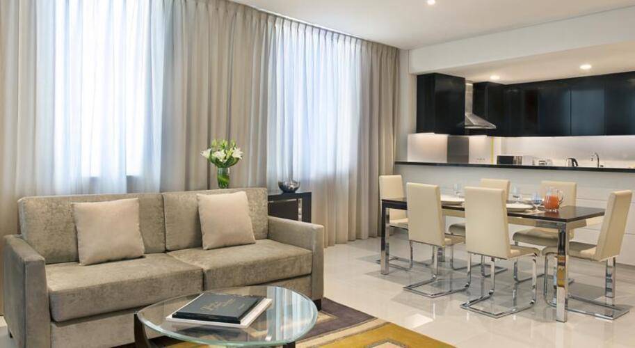 Damac Maison Cour Jardin