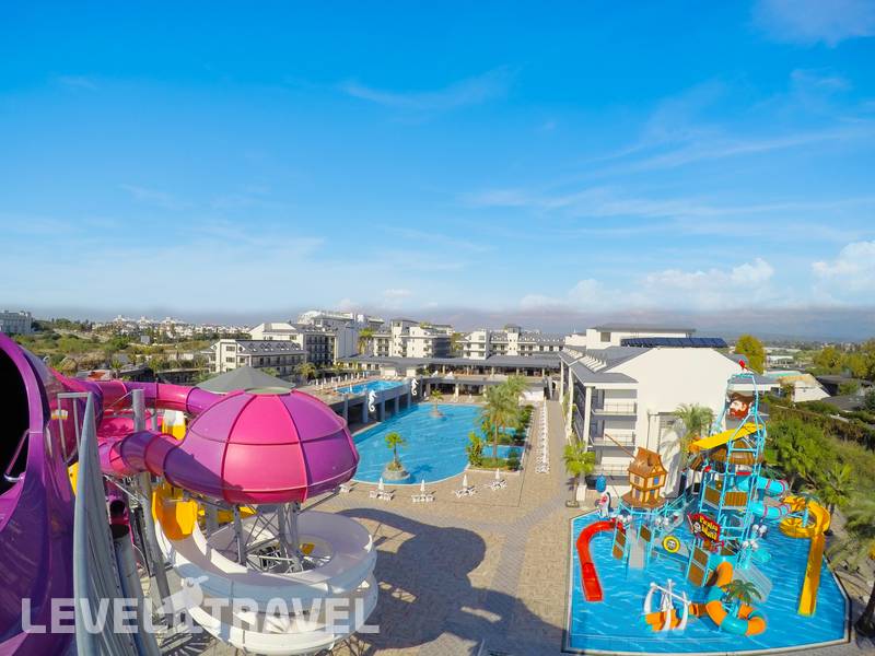 Фотография Dream World Palace (Ex.Crystal Sunhill Resort)