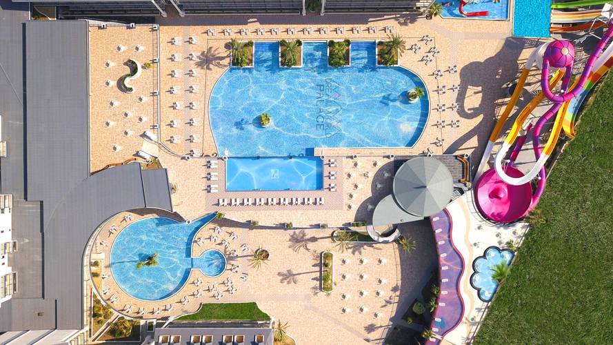 Dream World Palace (Ex.Crystal Sunhill Resort)