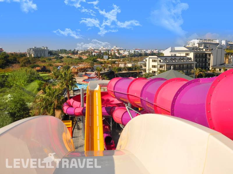 Фотография Dream World Palace (Ex.Crystal Sunhill Resort)