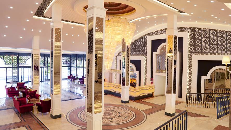 Dream World Palace (Ex.Crystal Sunhill Resort)