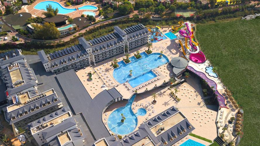 Dream World Palace (Ex.Crystal Sunhill Resort)