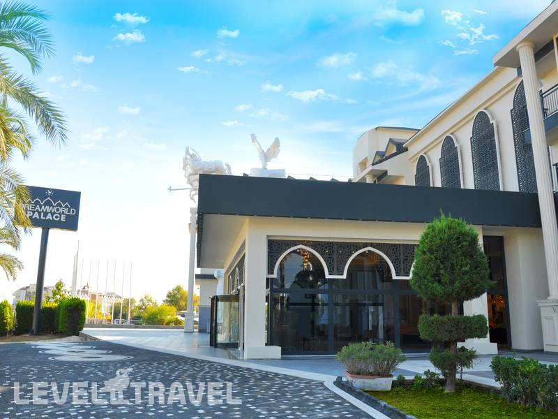 Фотография Dream World Palace (Ex.Crystal Sunhill Resort)