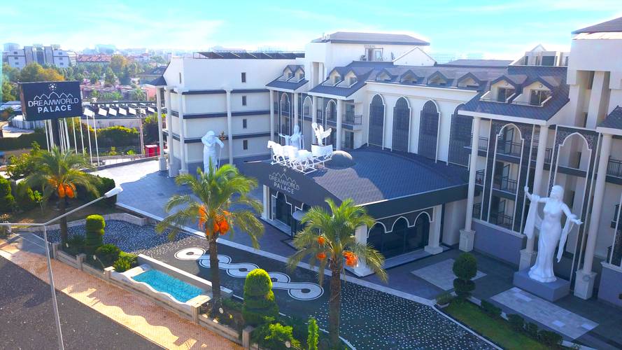 Dream World Palace (Ex.Crystal Sunhill Resort)