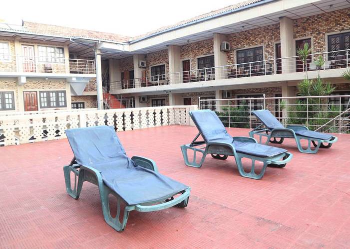 Oasis Beach Resort