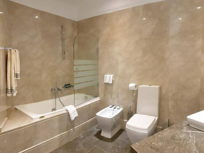 Pomegranate Wellness Spa Hotel