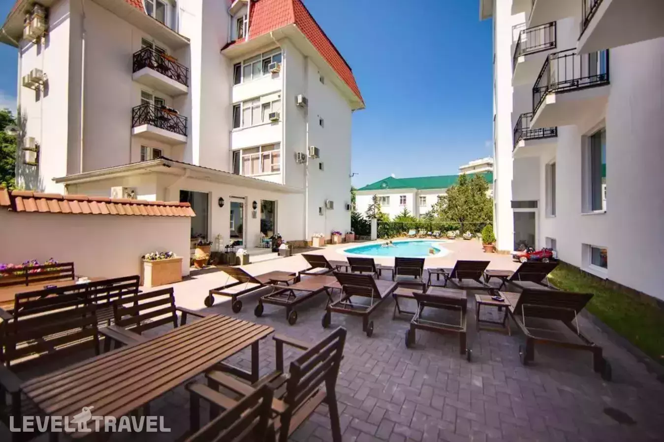 Голубая Лагуна Отель