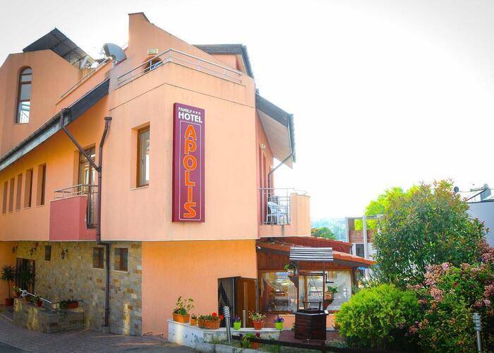Apolis Hotel
