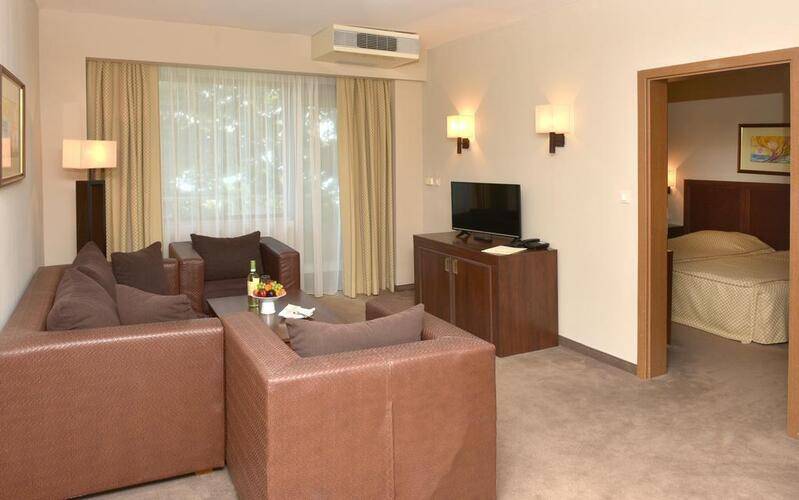 Lotos Hotel Riviera