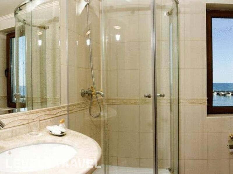 Фотография Mistral Hotel Balchik