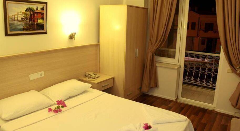 Caria Royal Hotel