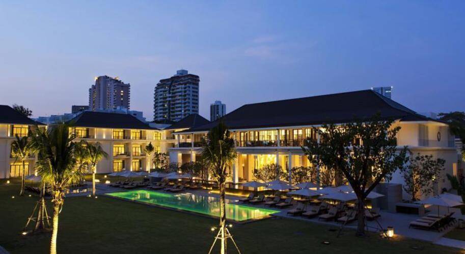 U Sathorn Bangkok Hotel