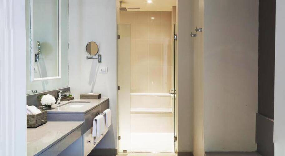 U Sathorn Bangkok Hotel