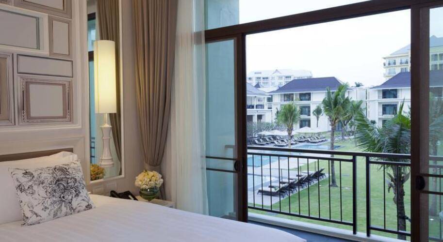 U Sathorn Bangkok Hotel