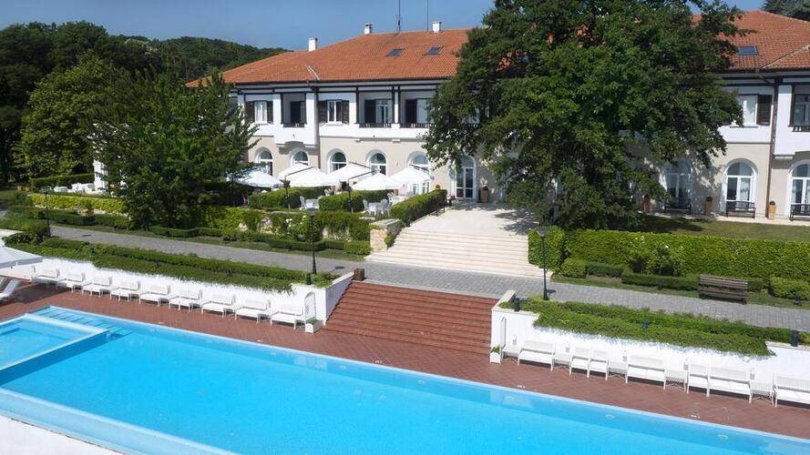 Oasis Boutique Hotel
