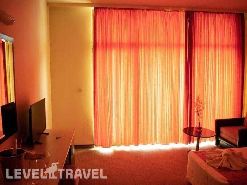Фотография Julia Hotel