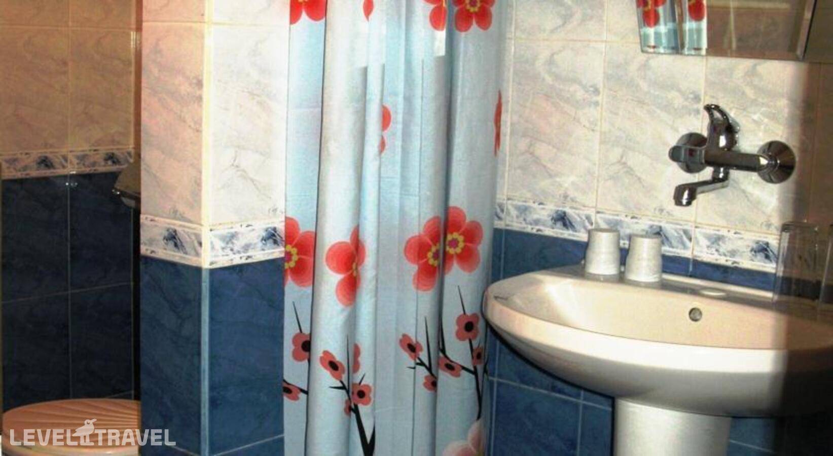 Изображение отеля 8
