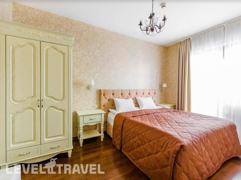 Фотография Роза Шале