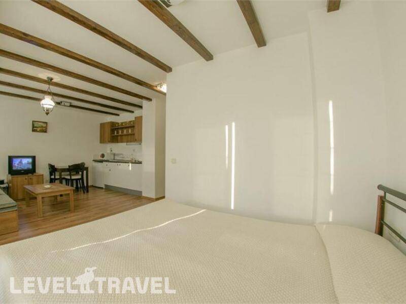 Фотография Evridika Hills Aparthotel