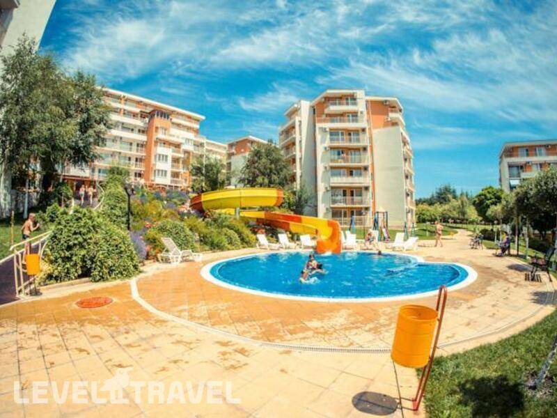 Фотография Crown Fort Club Apartment